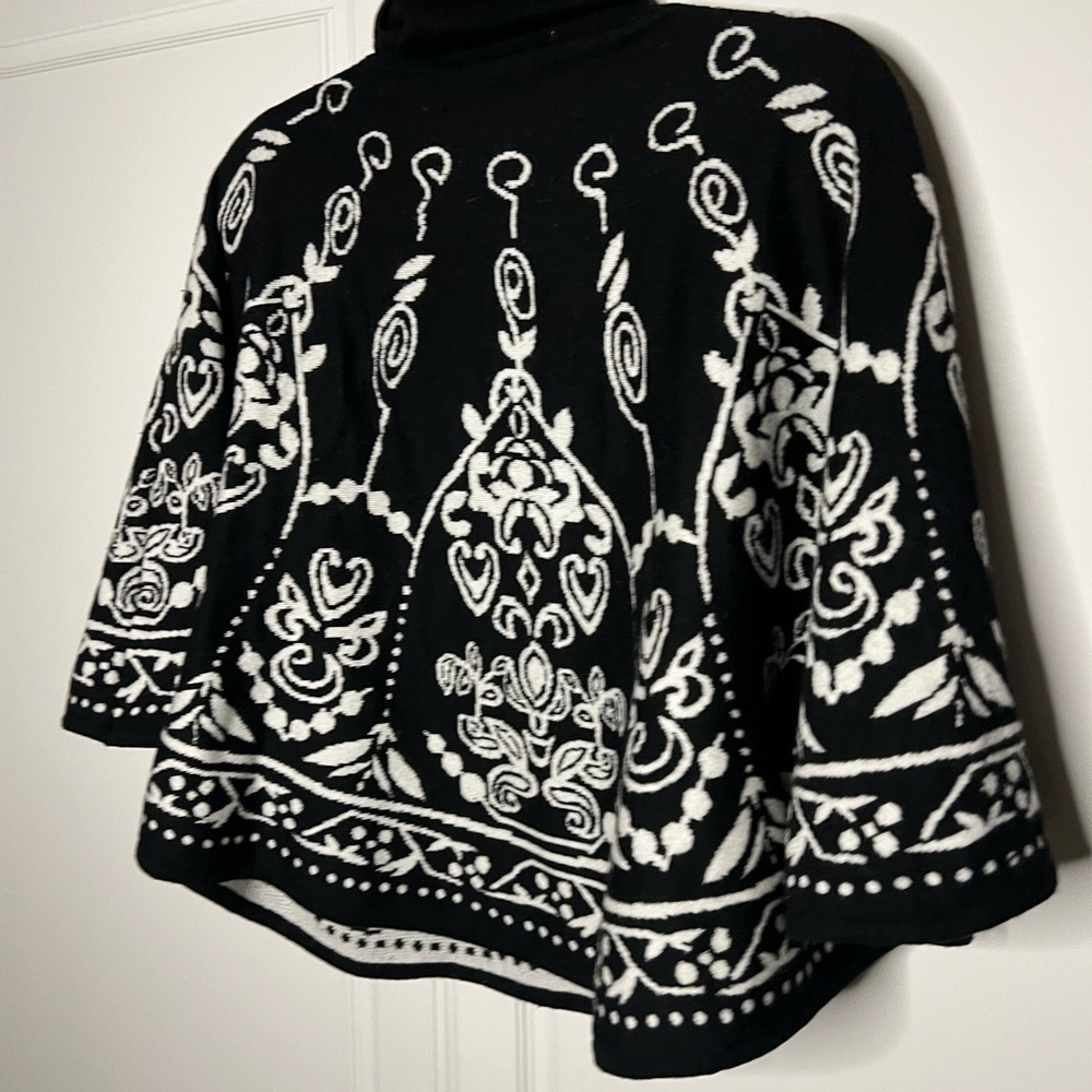 Max Mara 100% Wool Graphic Knit Turtleneck Poncho Cape - Picture 14 of 16